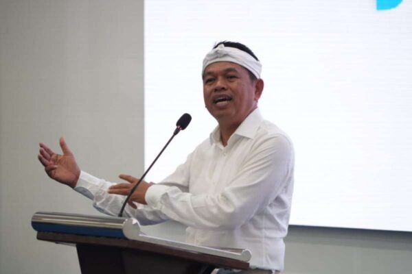 KDM: Pembangunan Infrastruktur Tetap Jalan di Jabar